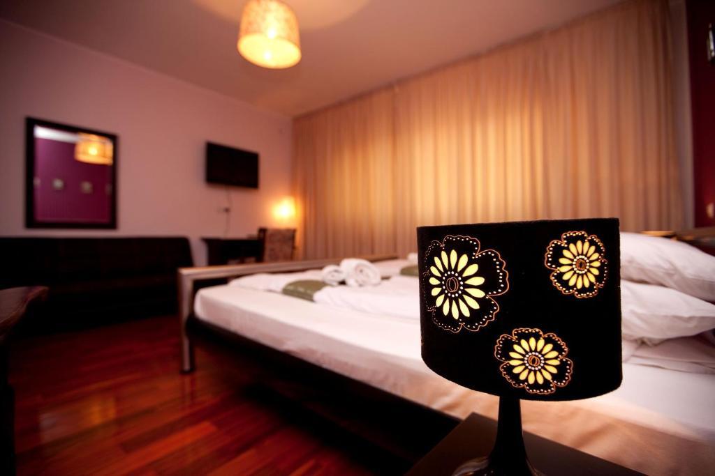 Pension Dinu Residence Timişoara Cameră foto